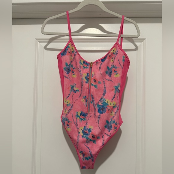 LoveShackFancy X Beach Riot Cheryl One Piece HINTS OF HIBISCUS - Picture 2 of 8
